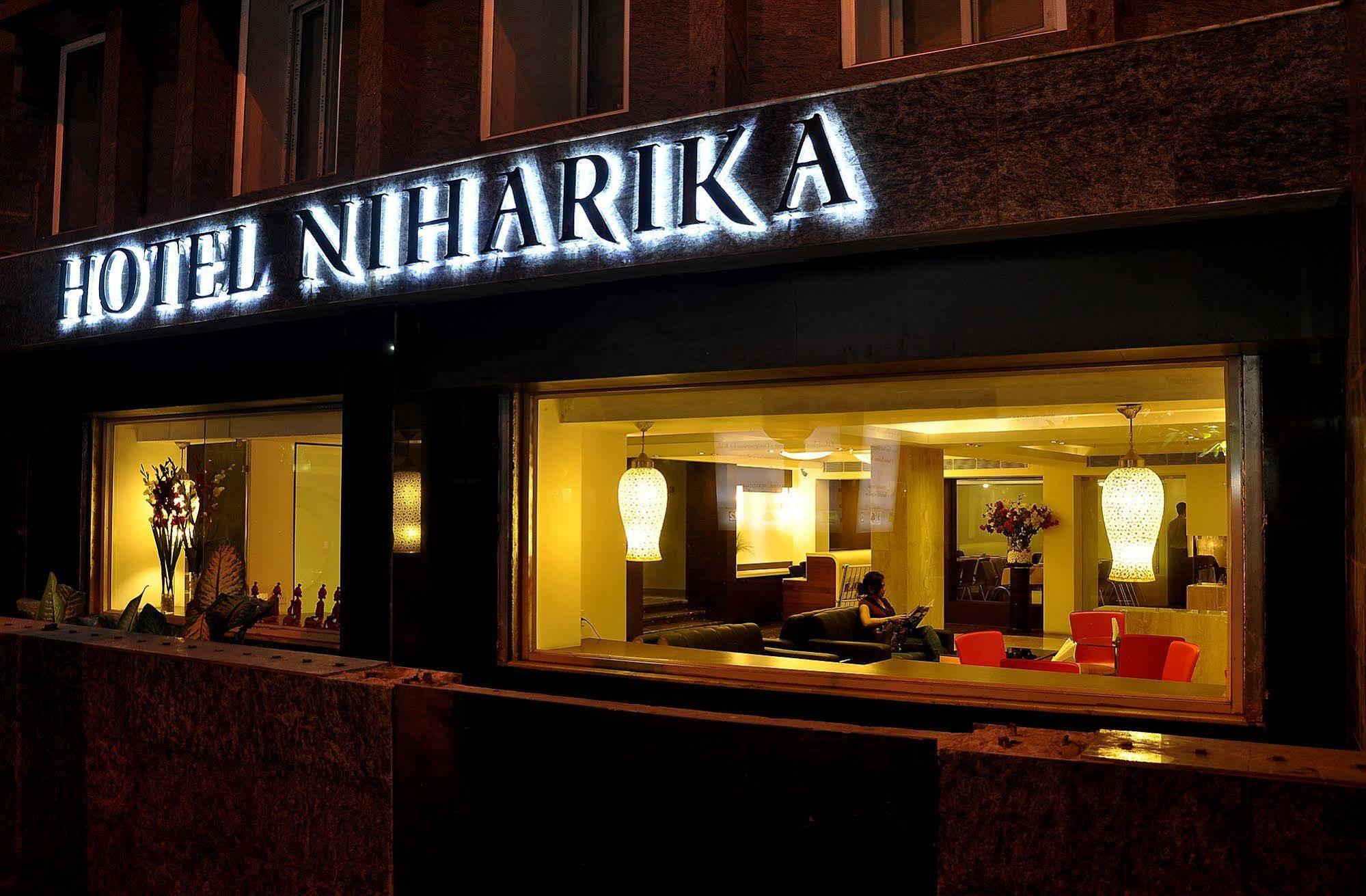 Hotel Niharika Kolkata Ngoại thất bức ảnh